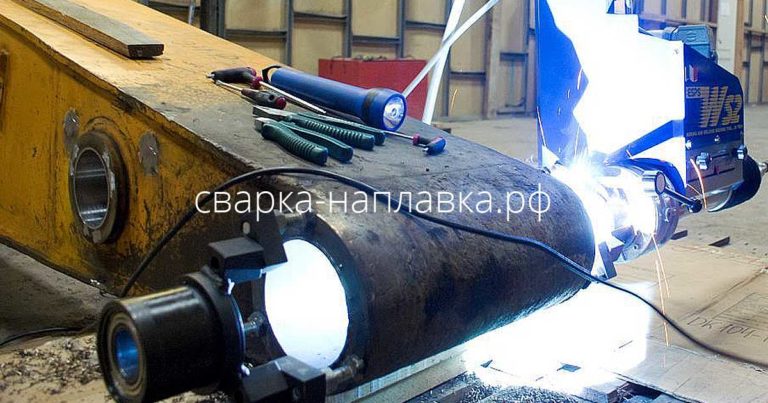 Восстановление цилиндрических отверстий Ф45 - 600 мм методом наплавки и расточки непосредственно на поврежденном узле без демонтажа.